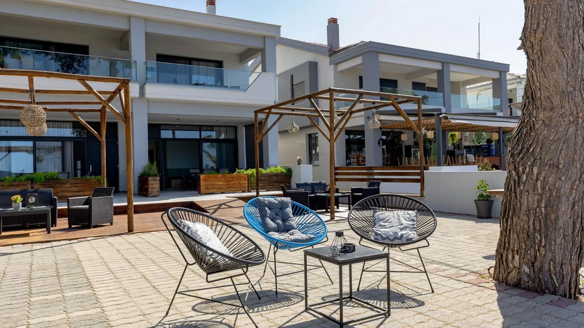 Enalia Luxury Living location