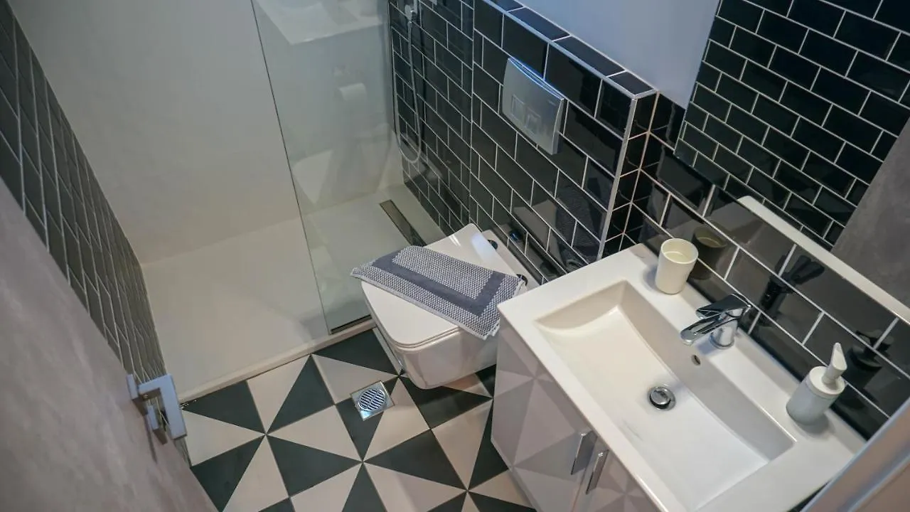 Enalia Luxury Living Apartment Nikiti